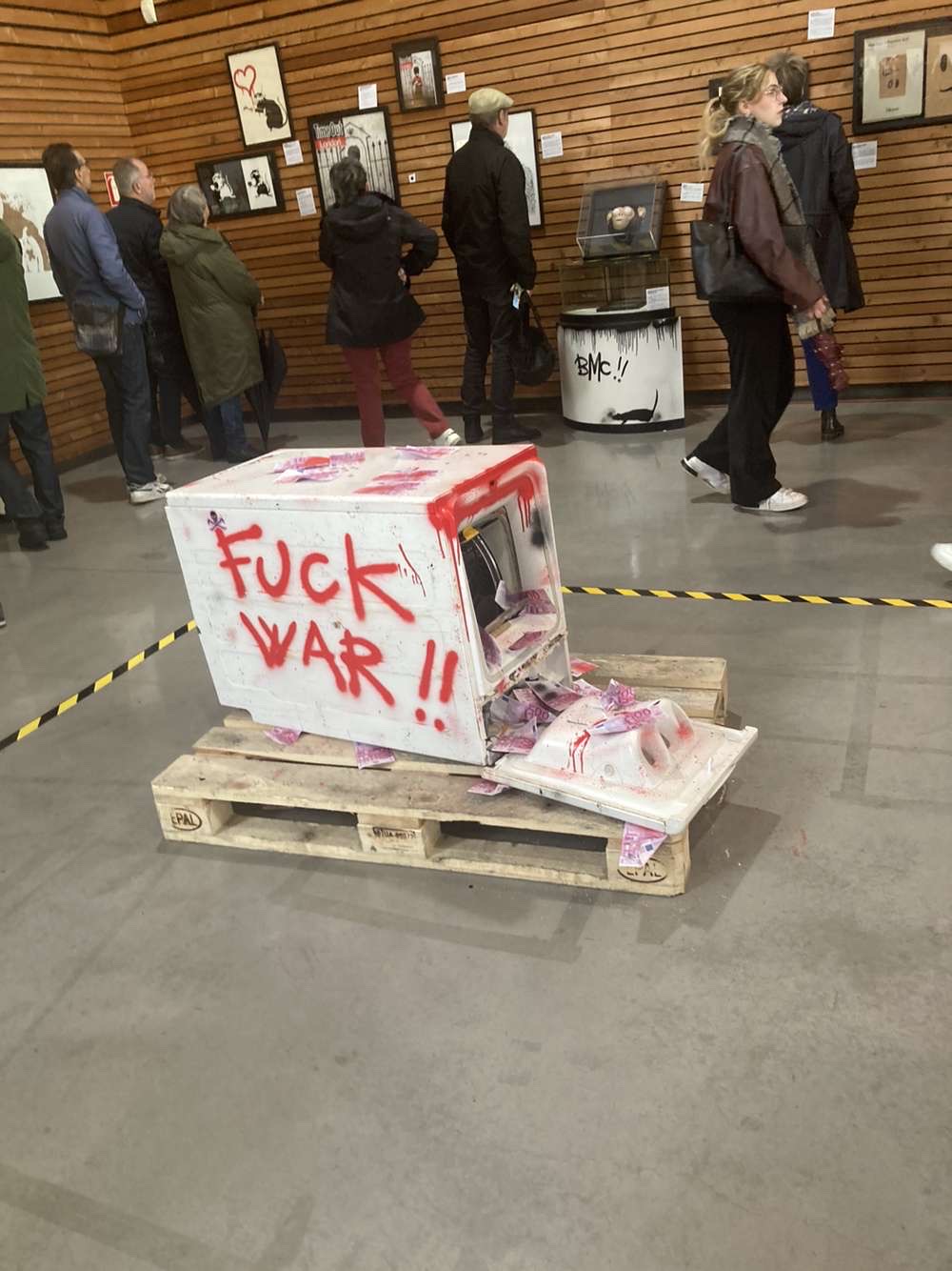 Lire la suite à propos de l’article Article Banksy